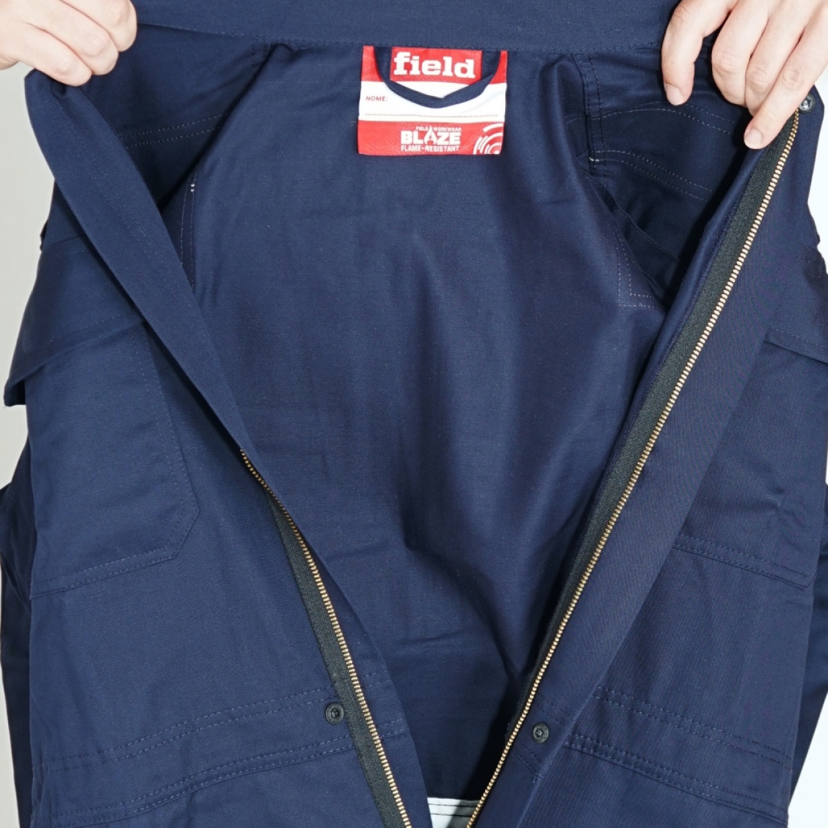 FATO MACACO IGNÍFUGO E ANTI ESTÁTICO FITAS REFLETORAS 260G/M² - FOR WEAR - Image 3